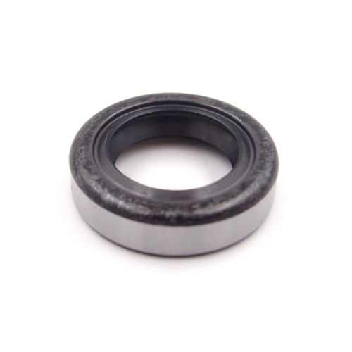 Przejdź do produktu USZCZELNIACZ WAŁU TH-43/ TH-48, 92049-2206