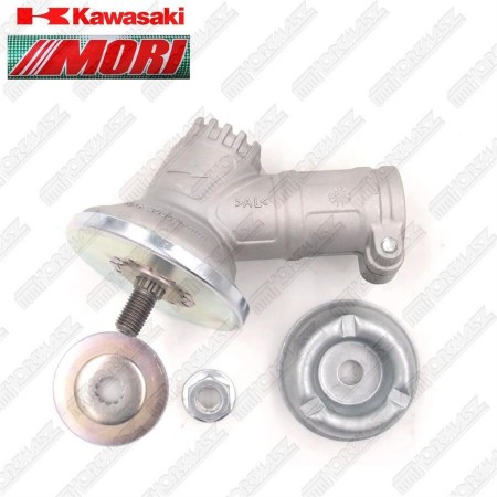 PRZEKŁADNIA KĄTOWA DO KOS MORI X-600 Z SILNIKIEM HONDA GX-35 (NOWY TYP), 9 FREZÓW, NA RURĘ O ŚREDNICY 26 mm