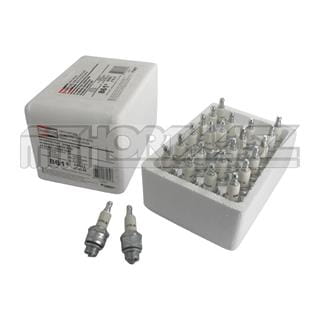 zestaw 24 świec zapłonowych champion j19lm do silników ogrodowych.jpg